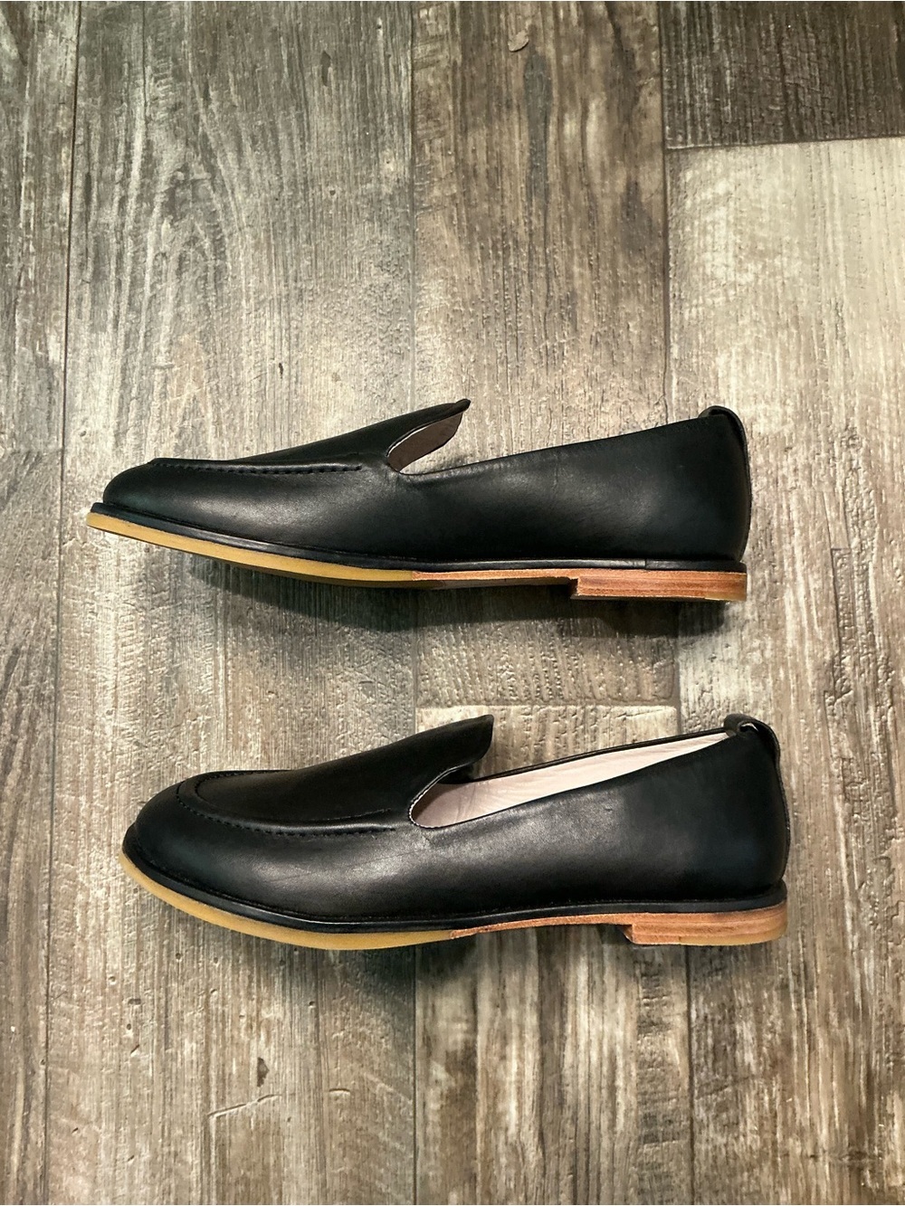 Women's Black Leather Slip-On Loafers - Elegant Everyday Flats Size 7 - Picture 10 of 16